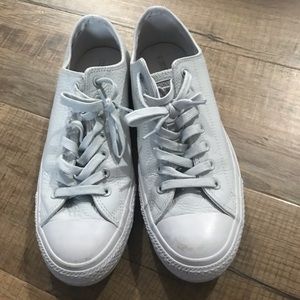 EUC Unisex White Leather Converse